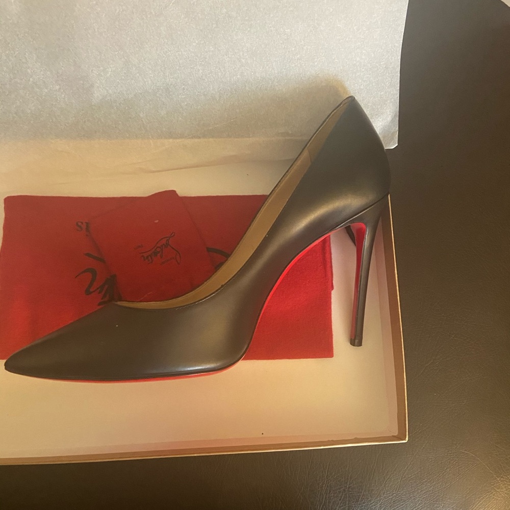 ❌SOLD❌ Black Pigalle 100 Louboutins